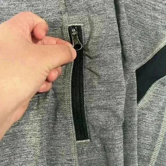 Lululemon leggings - Picture 6 of 10